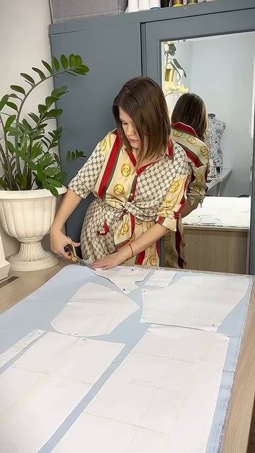 Шьющая жена