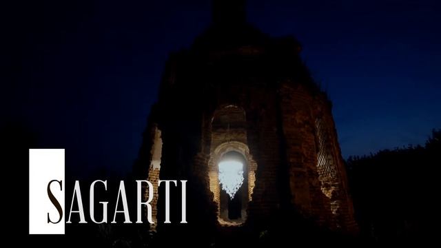 Свет от фабрики Sagarti. Коллекция Tenea. Съемки в развалина?