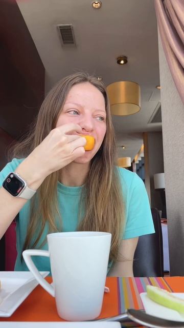 КТО ТАКЖЕ ЕСТ КИСЛОЕ?!😖🤪ставьте +👇 #shortsfeed #юмор #смеш