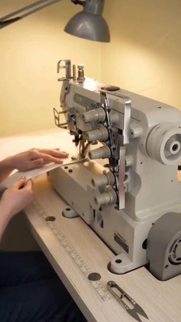 Эксклюзивная вышивка по мотивам картины «Женщина в зо