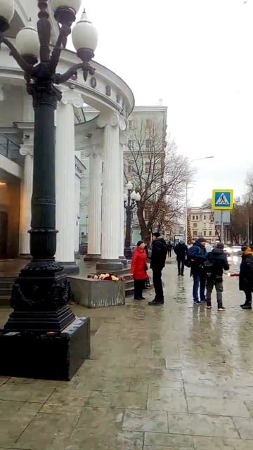 Телеканал Первый новости театр Современник