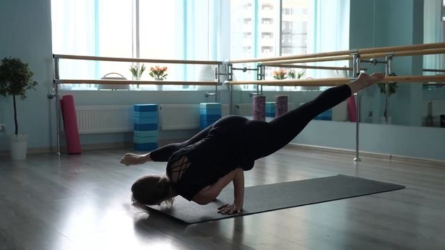 Хатха-йога в студии Дети в Балете