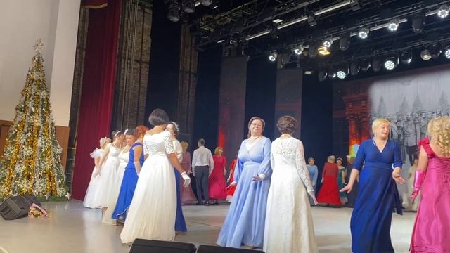 Марш Карусель