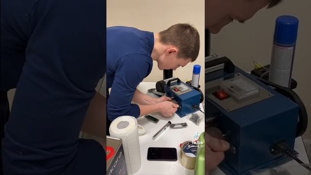 LiQUi MoLY  &  AKKORA