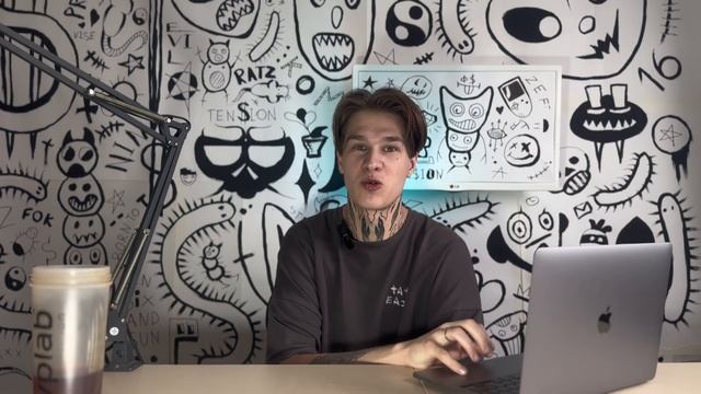 КАК УСТРОИТЬСЯ В ТАТУ СТУДИЮ. Что нужно для того, чтоб ?