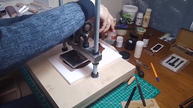 Пресс для штанцформ своими руками и его работа.