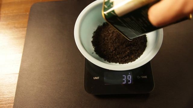 Знайшов банку чаю якому 27 років! Ahmad Earl Grey - розпаковка ?