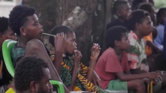 Здесь до сих пор живут так, как тысячу лет назад! Шокирующие Факты об Островах Соломона!