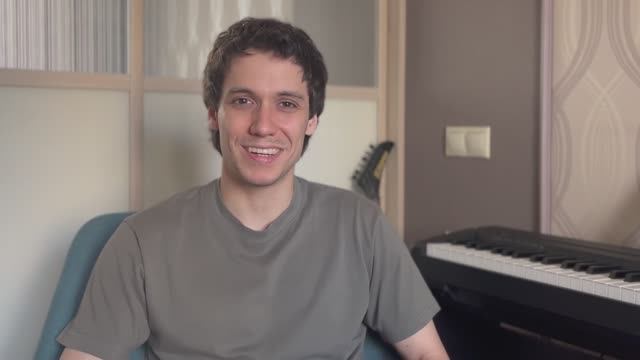 Басин Игорь_29 лет_актерская визитка_июнь 2025