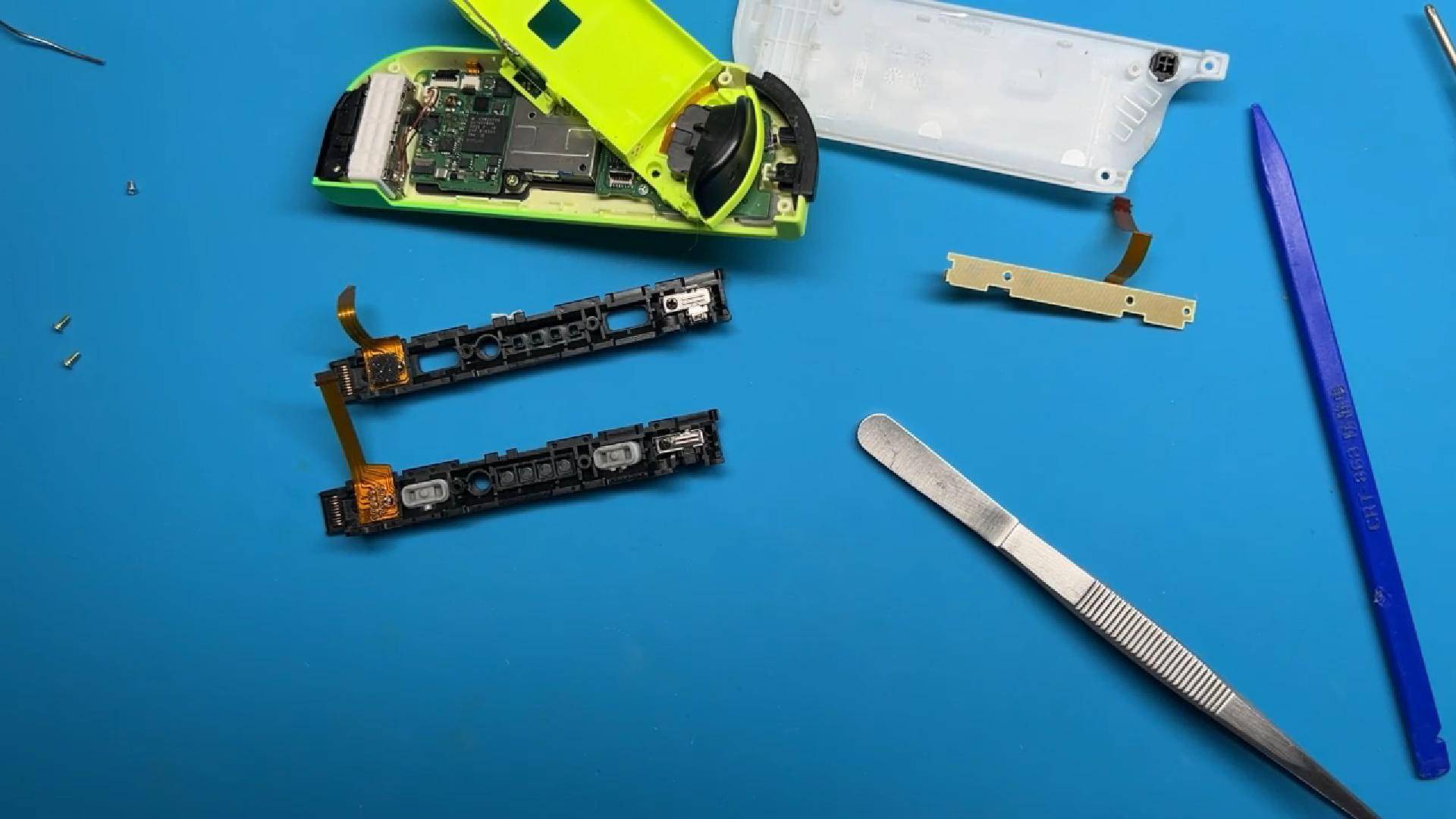 Ремонт контроллера Nintendo Joy-Con