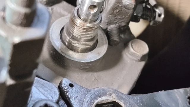 Устранение течи масла с ТНВД. Как не надо делать