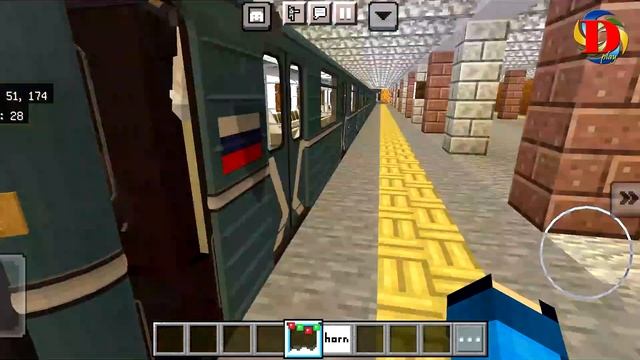 Пассажир упал на рельсы в метро в Майнкрафт  SUBWAY MINECRAFT M