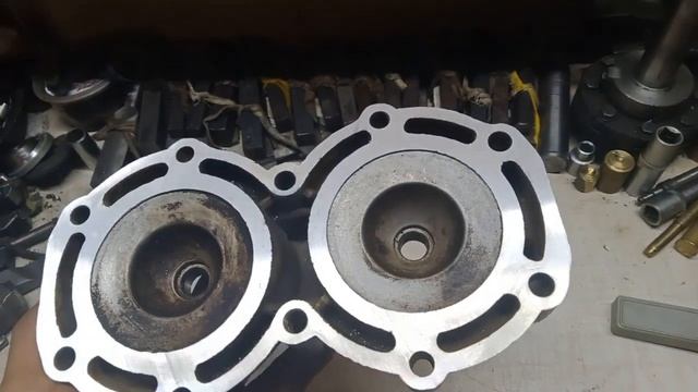 Фрезеровка ГБЦ лодочного мотора.