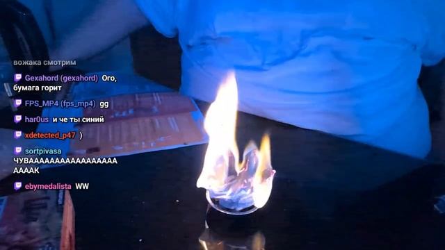 T2X2 ПРОВОДИТ ОПЫТЫ МАЙНКРАФТ