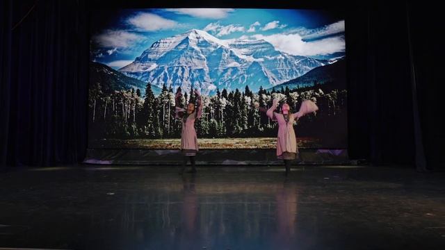 Номер Фабианы Нартиковой. Направление: Танцы народов ?