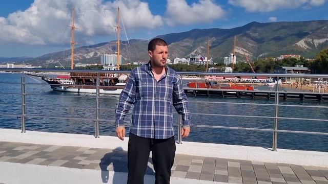 Эльдар Богунов очень хорошо повеселился с девушками, ?