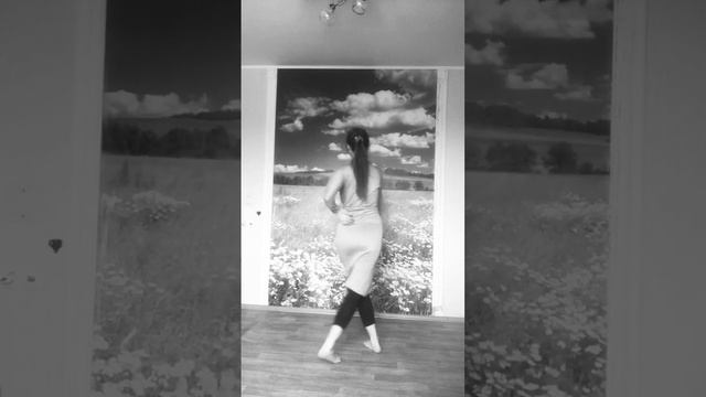 Танец для женщины - это жизнь. Танцуй. Живи. Люби. Твори.