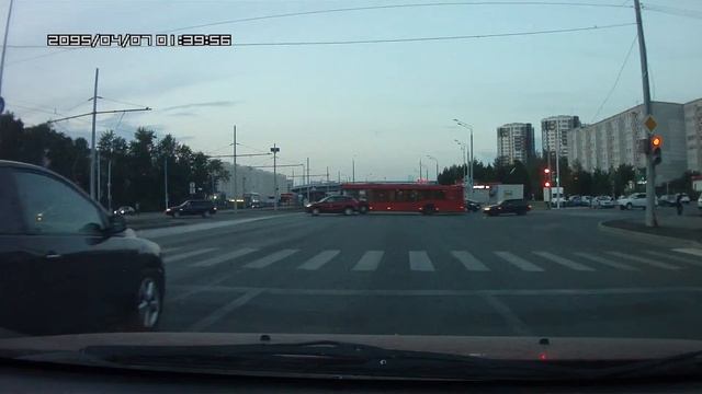 Пример видео с регистратора F500 (Mystery MDR 800)