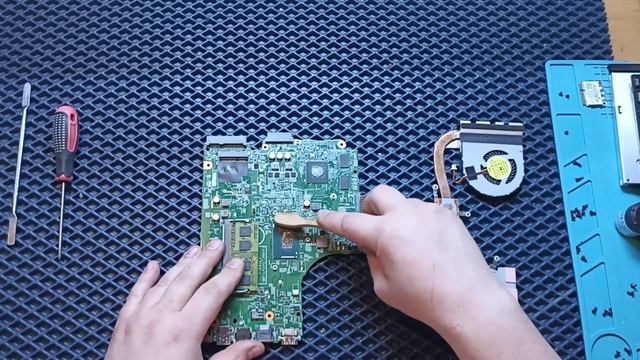 Полное обслуживание ноутбука  Dell Inspiron 3542.