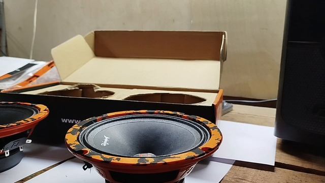 Установка в передние двери динамиков на ВАЗ 2109 фирмы DL