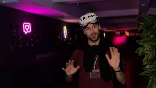Как одеться при походе в VR House
