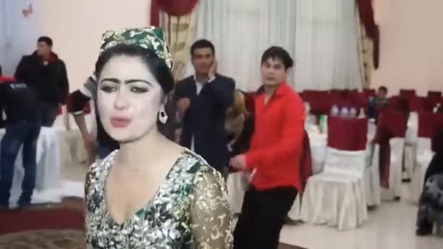 ПЬЯНАЯ ТАНЦОВЩИЦА!