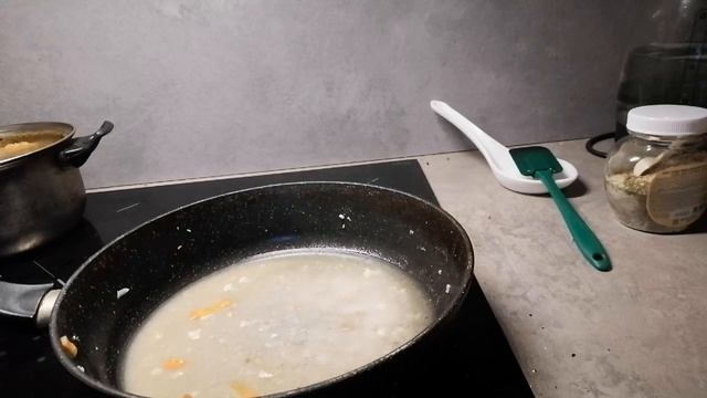 Курочка с цветной капустой.