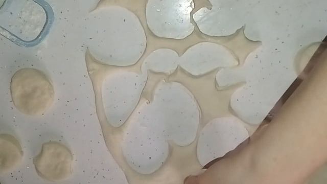 ВОЗДУШНЫЕ ПОНЧИКИ ПЫШКИ НА ДРОЖЖЕВОМ ТЕСТЕ .