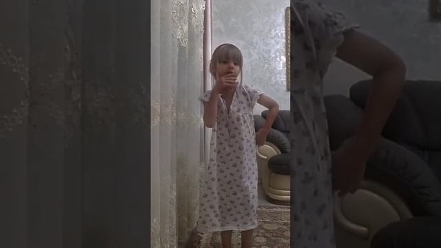 Танцую один из самых красивых танцев! КАТЮША🍓😍