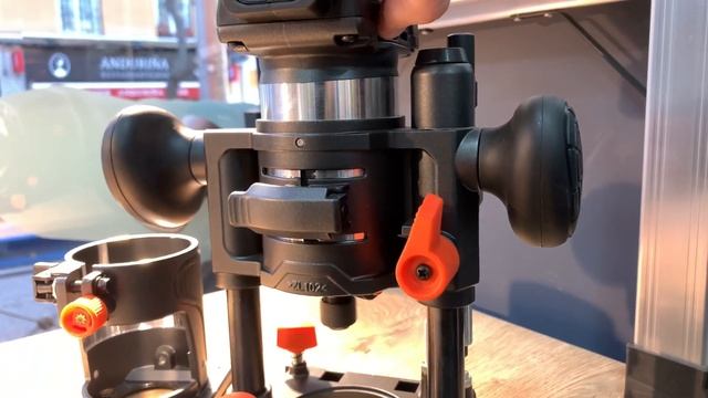 Fresadora Inalámbrica DCR-200BC Ultra Dnipro M Акумуляторний Фрезер