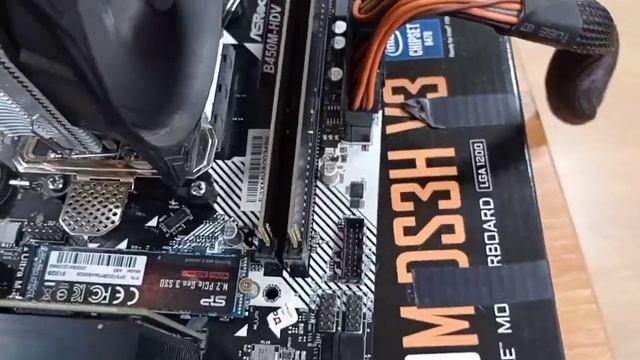 рабочий Ryzen 5 2600x Rohanh