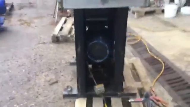 Измельчитель маслоблоков ВТОРМАШ 9460