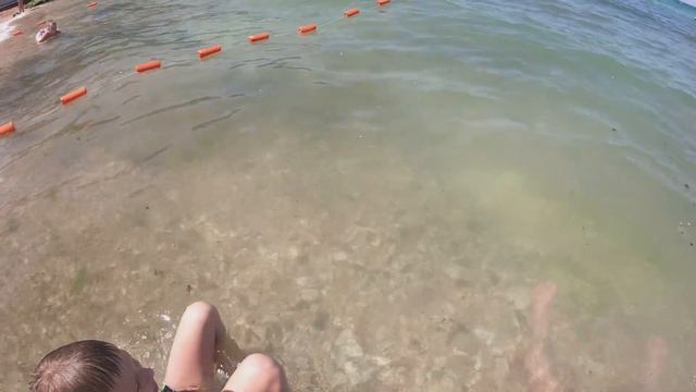 Крым. Севастополь. Обзор пляжа и парка Анны Ахматовой.