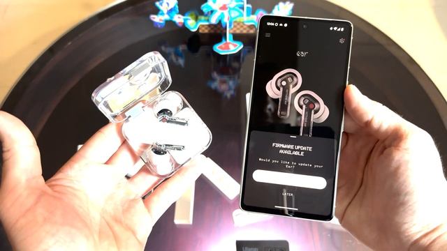 Распаковка беспородных наушников Nothing Ear