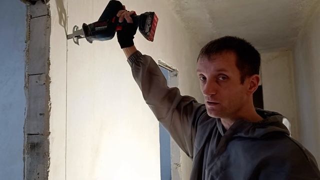 Формирования дверных проёмов.