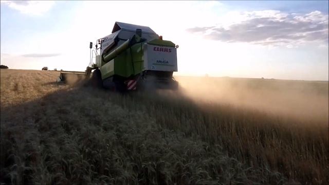 Очесывающая жатка 