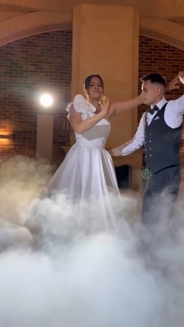 Шикарные свадебные танцы от профессиональных хореографов  #weddingdance #свадебныйтанец