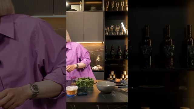 Готовим Шпинат с томатами и чесноком! Полный рецепт! И?