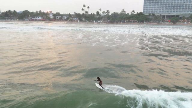 🌴 Пляж в Велигаме, Шри-Ланка – идеальное место для от?