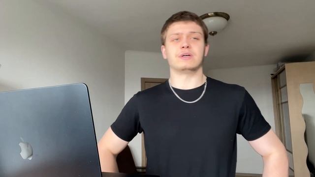 Сменил М1 на М3 15″. Какую диагональ и память мака выбра?