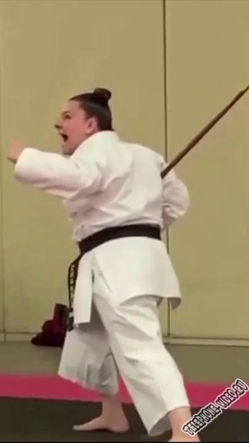 6e344cc7480c7349610208e677e599bd