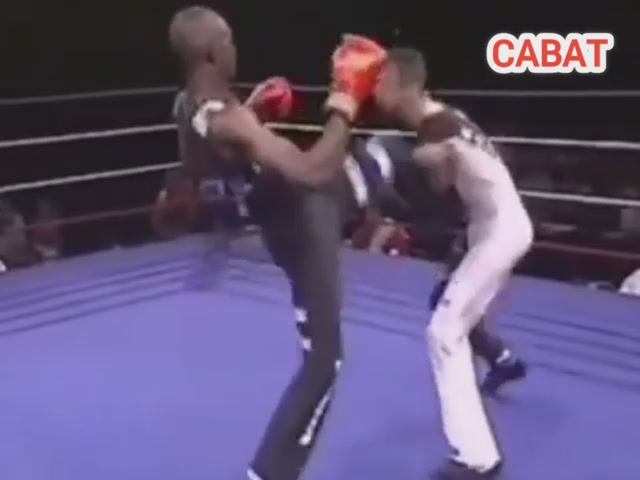 Жëсткий поединок по савату.