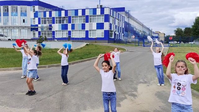Танец на День РОССИИ 🇷🇺