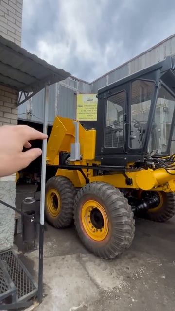 Полноприводный Автогрейдер ДЗ-98 после КАП ремонта