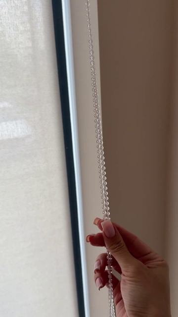 Рулонные шторы в салон красоты. В