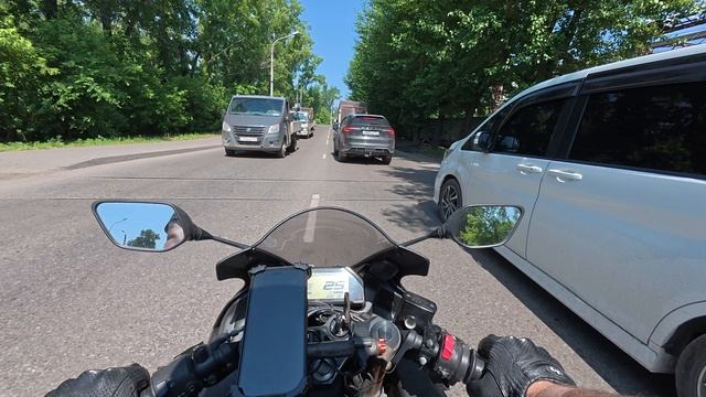 Yamaha R3