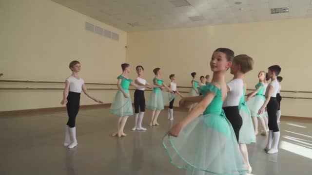 МГАХ. Франц. кадриль (5 фигура). (муз. Штрауса 
