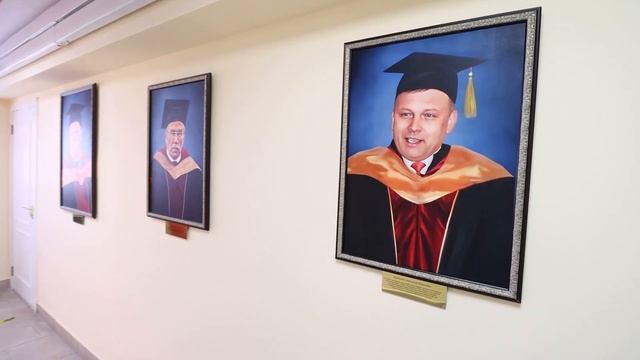 Ректор УМЦ им. Жириновского Олег Слоботчиков_ главный человек у нас — студент_5