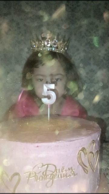 Тренд торт с короной