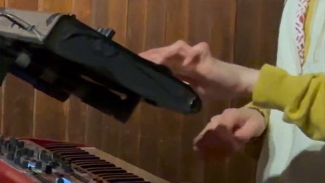 Glow - ITAlIAN Electro-Acoustic LIVE  SET